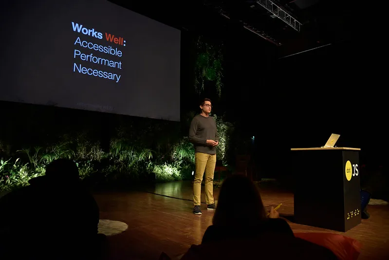 Trent Willis with a slide behind him about what is a site which works well